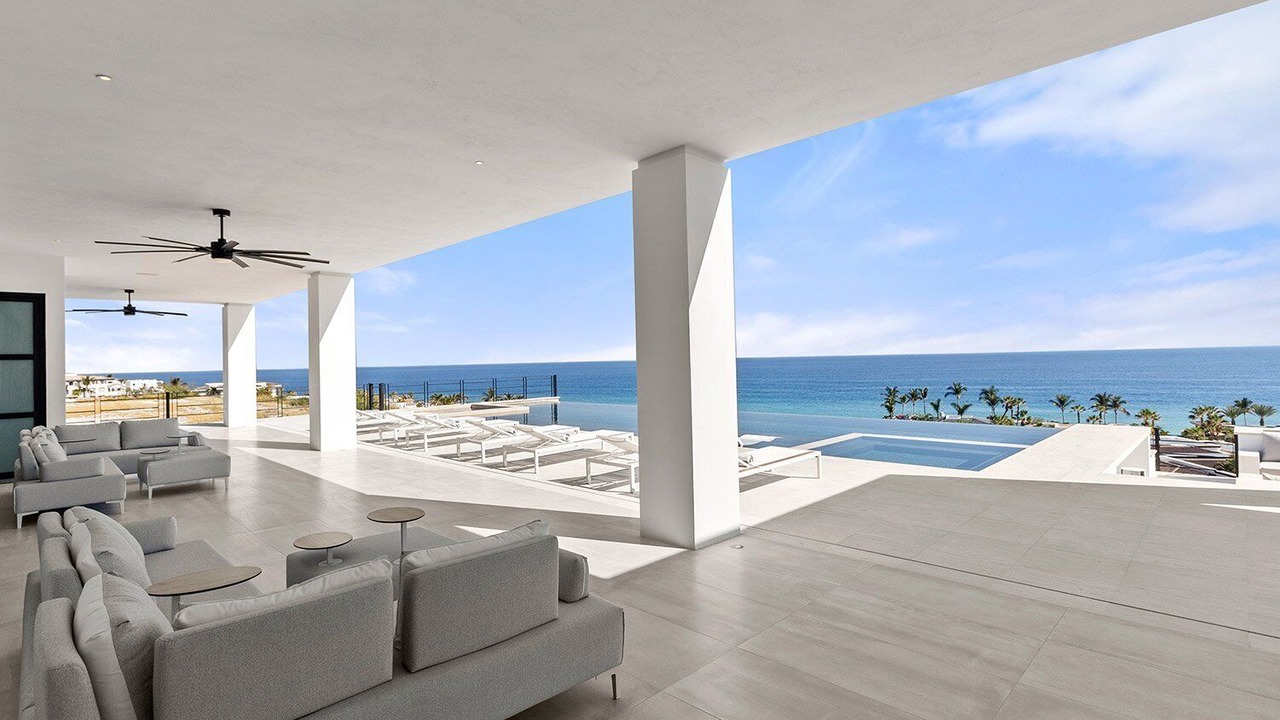 Photo of Patio Balcony in Buzzards