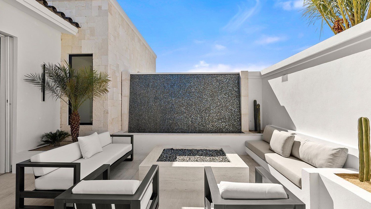 Photo of Patio Balcony in Buzzards