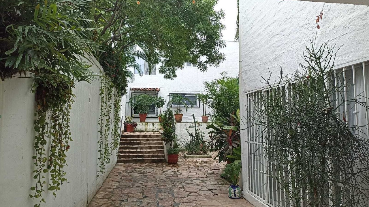 Photo of Outdoor in Romantic Zone