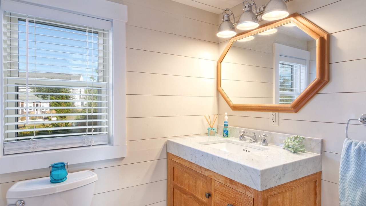 Photo of Bathroom in Newbury