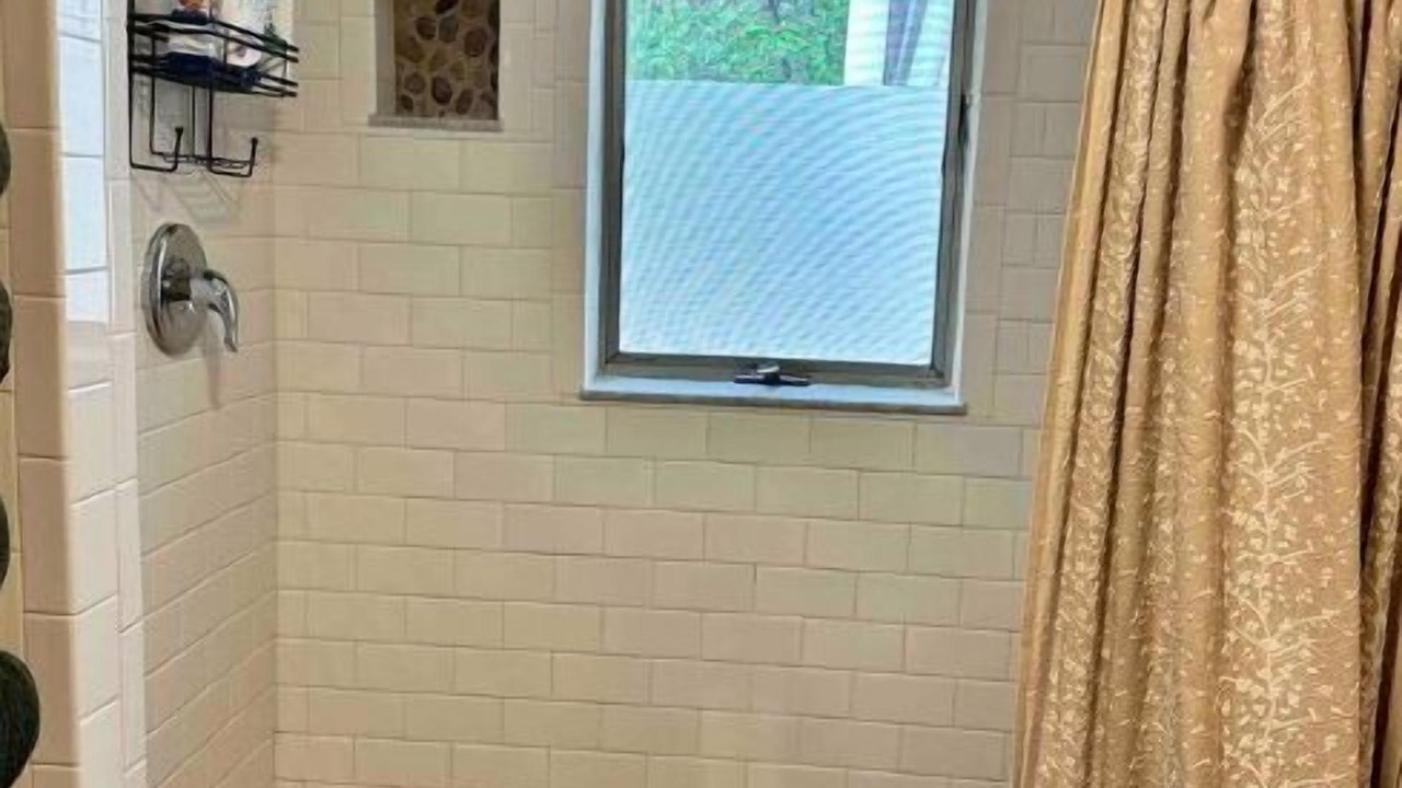 Photo of Bathroom in Freedom