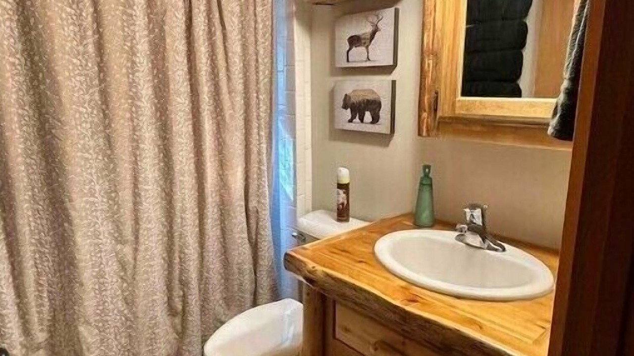 Photo of Bathroom in Freedom