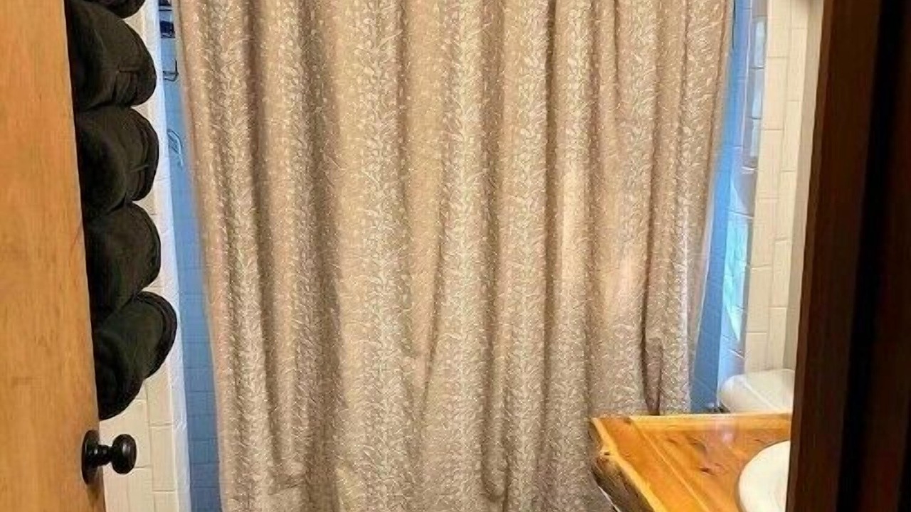 Photo of Bathroom in Freedom