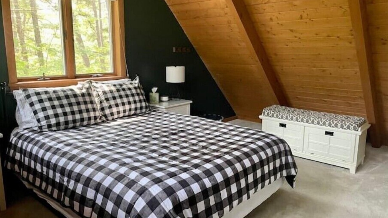 Photo of Bedroom in Freedom