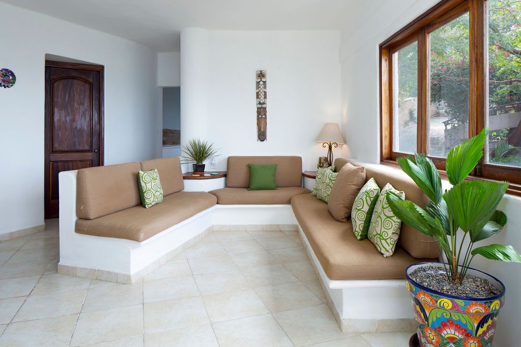 Photo of Livingroom in North End