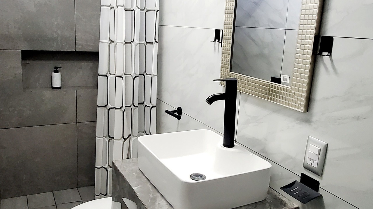 Photo of Bathroom in Tecoman