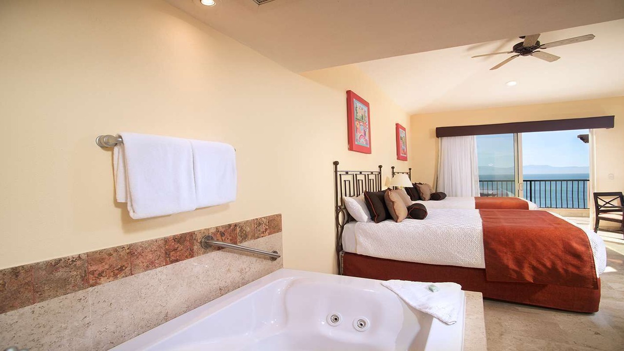 Photo of Bedroom in Flamingos