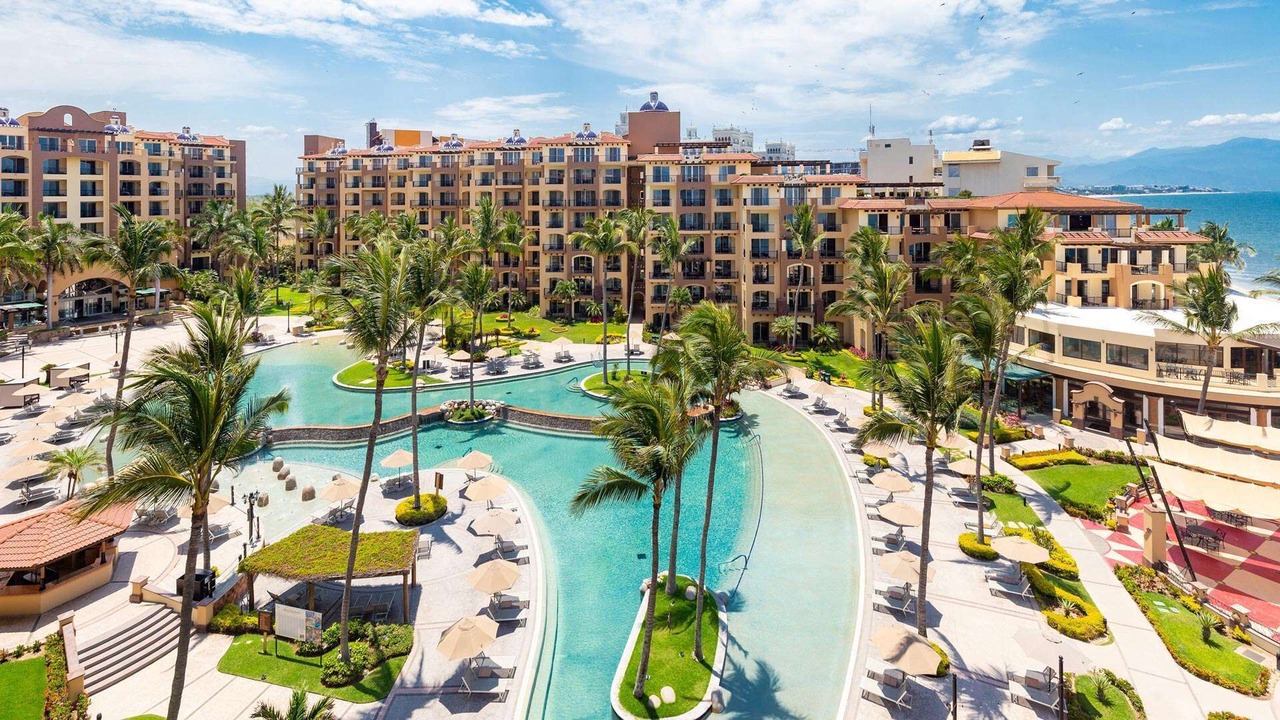 Photo of Outdoor in Flamingos