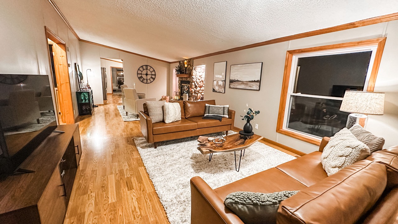 Photo of Livingroom in Farwell