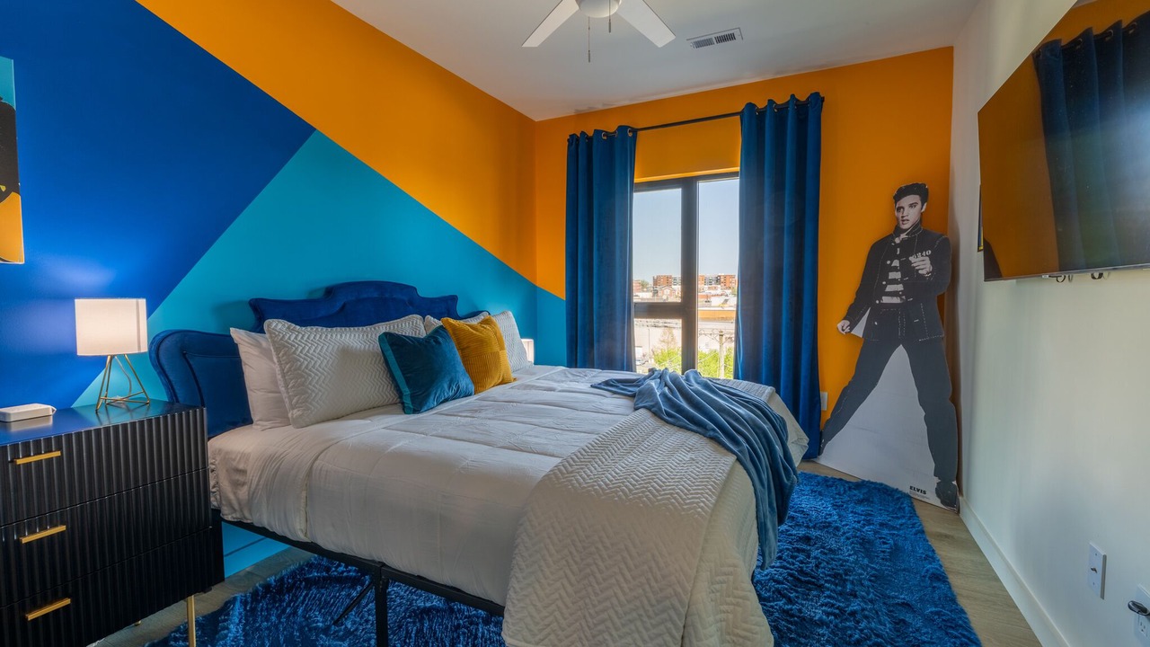 Photo of Bedroom in Inglewood