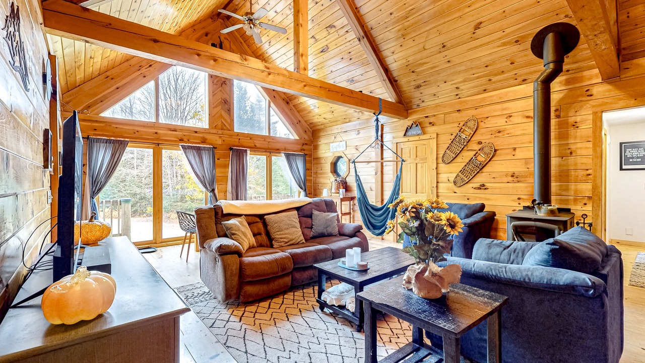 Photo of Livingroom in Fryeburg