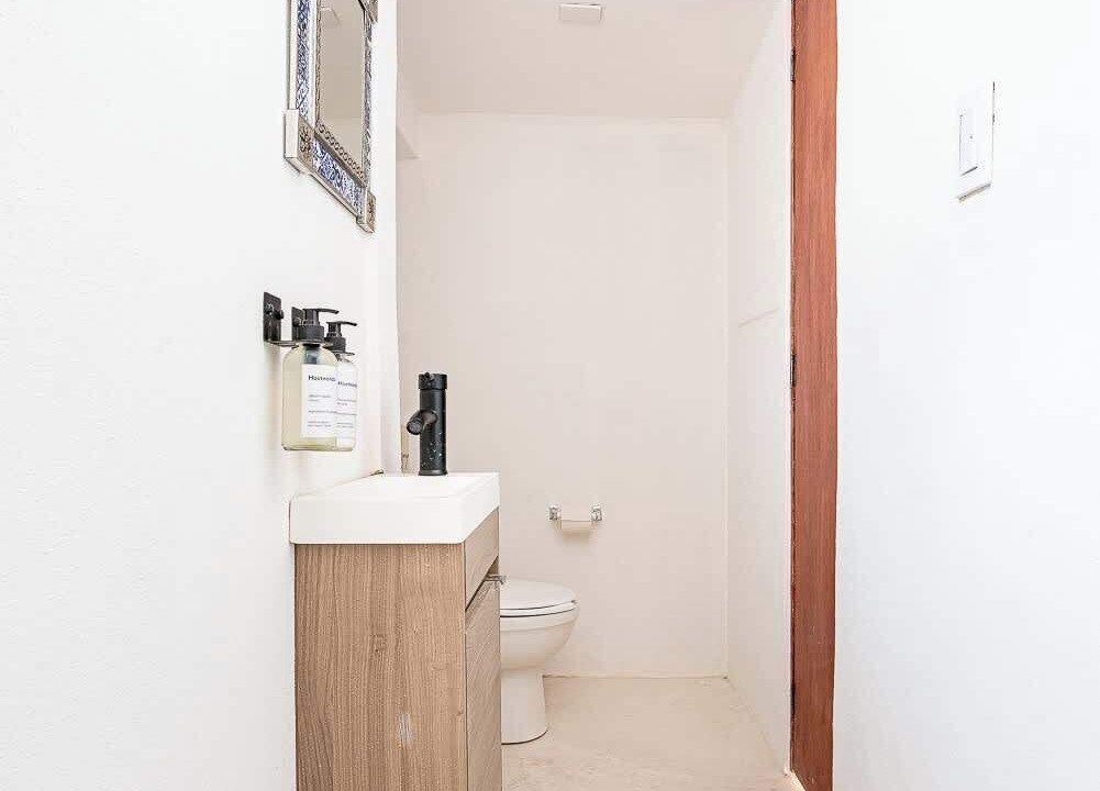 Photo of Bathroom in Hipodromo