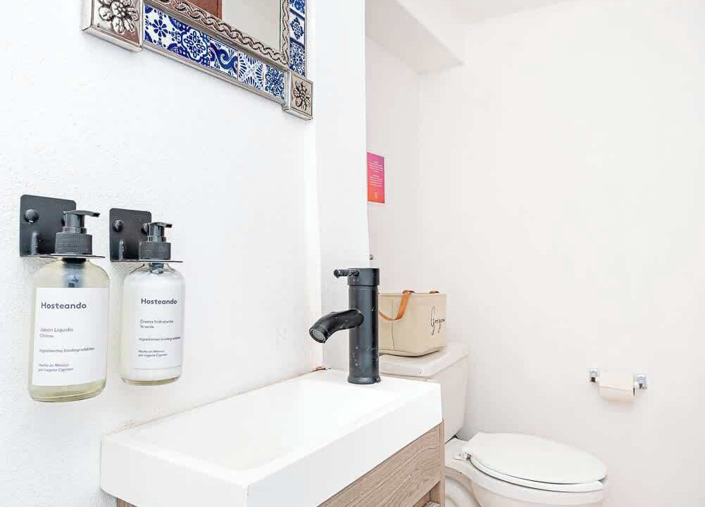 Photo of Bathroom in Hipodromo