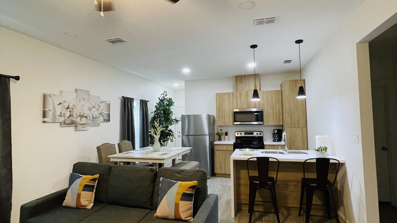 Photo of Livingroom in Pharr