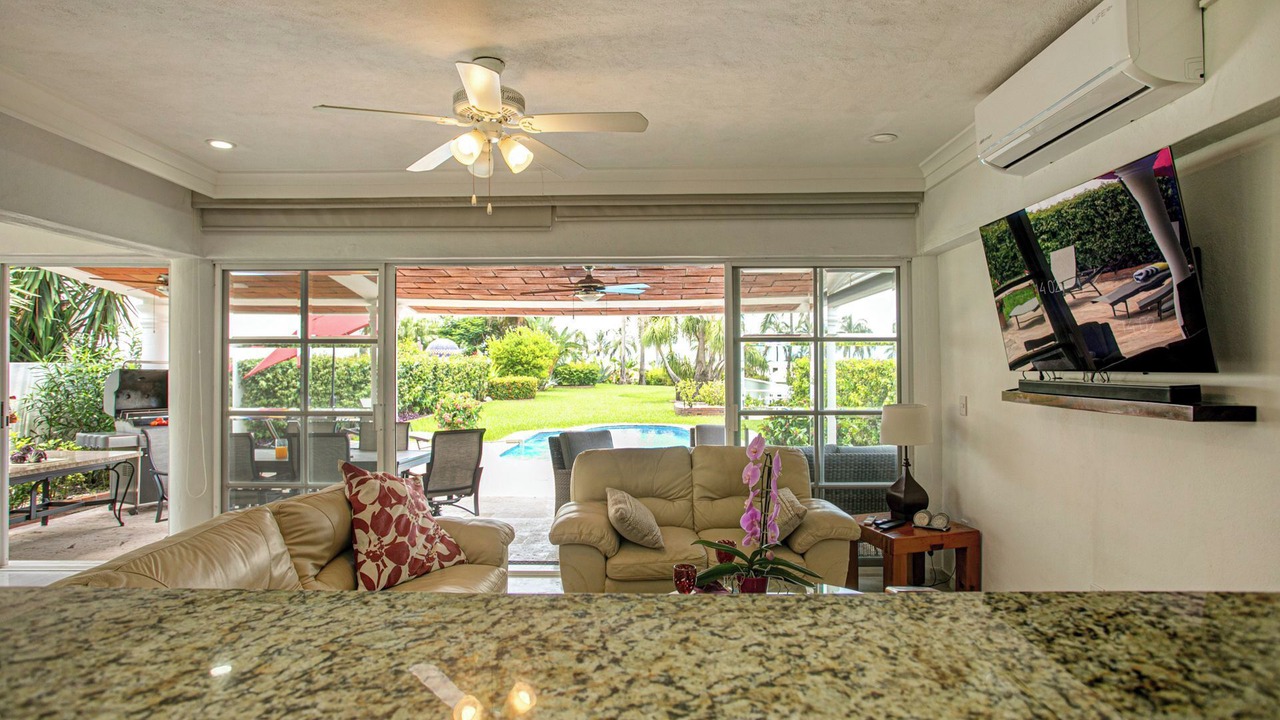 Photo of Livingroom in La Cruz de Huanacaxtle
