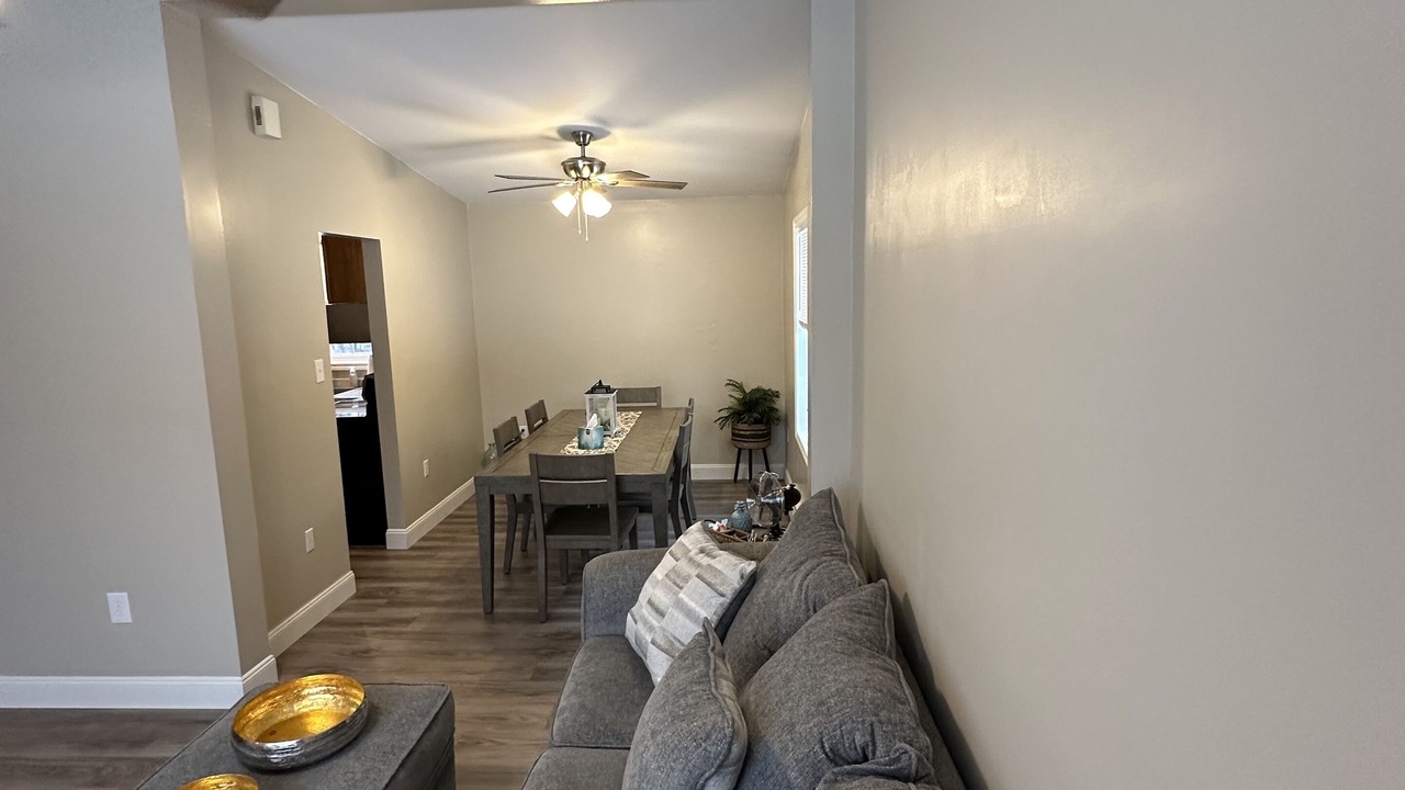 Photo of Livingroom in Sheridan