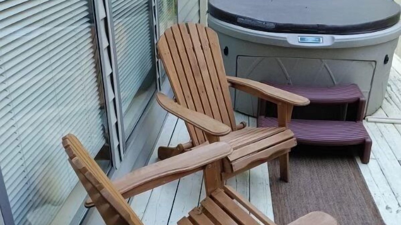 Photo of Patio Balcony in Chalet Village