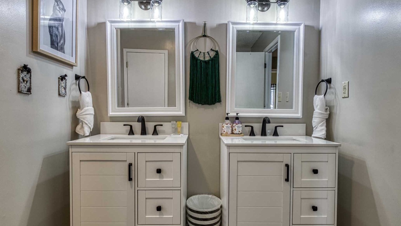 Photo of Bathroom in Chalet Village