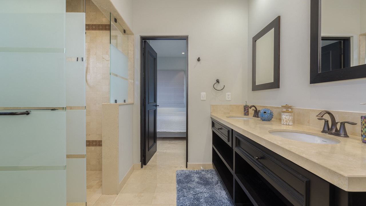 Photo of Bathroom in Sunset Beach