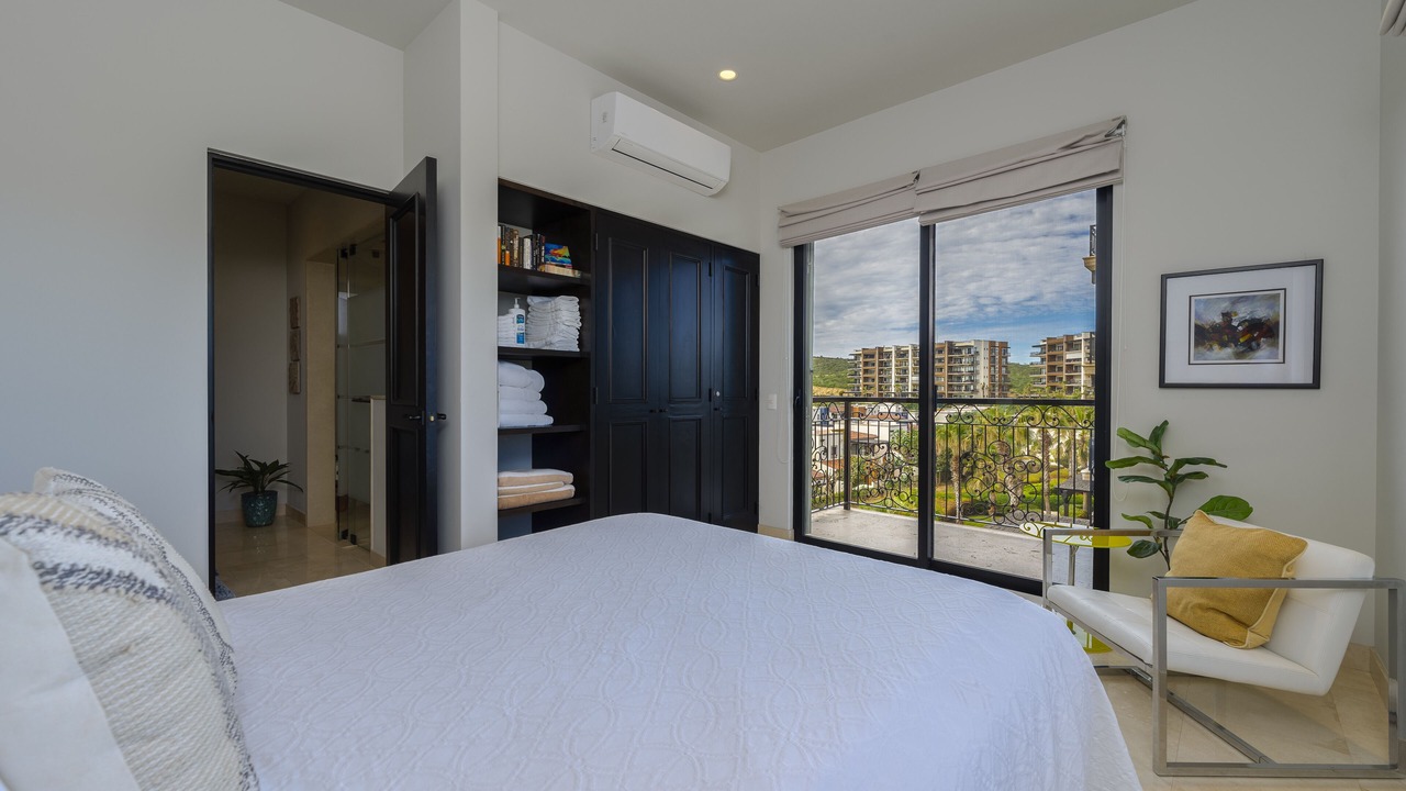 Photo of Bedroom in Sunset Beach
