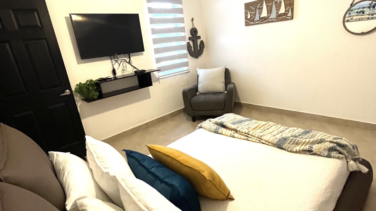 Photo of Bedroom in Cerritos