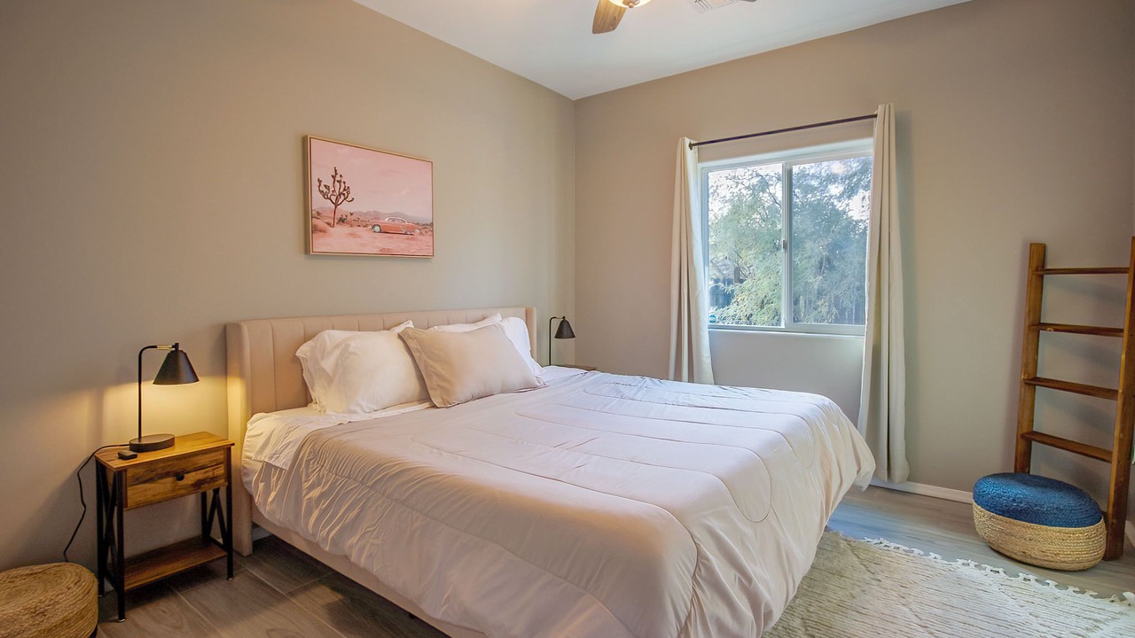 Photo of Bedroom in The Garden District