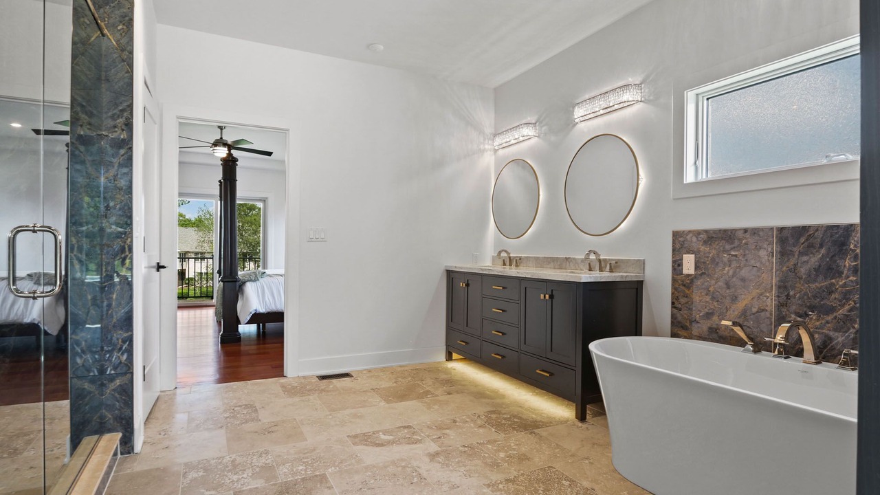 Photo of Bathroom in Crown Point