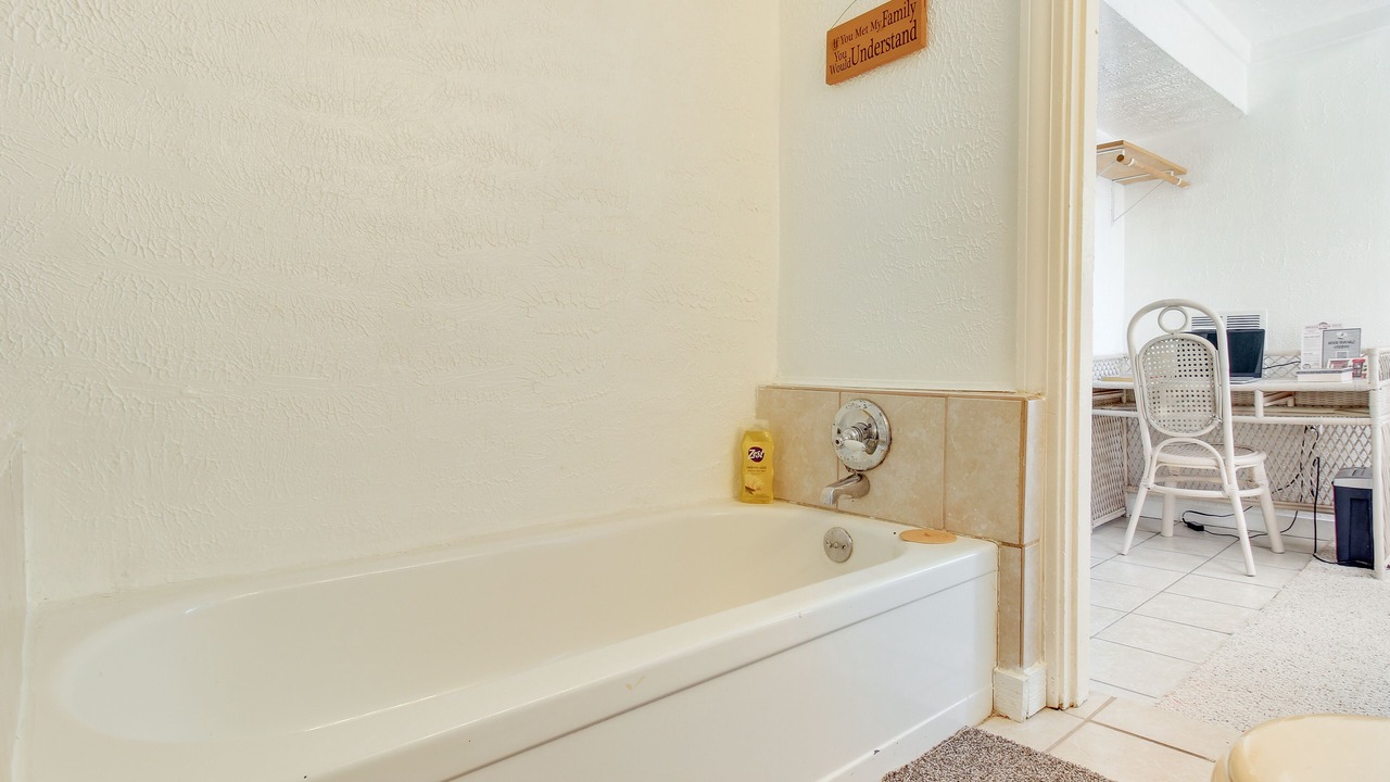 Photo of Bathroom in Lincoln Heights
