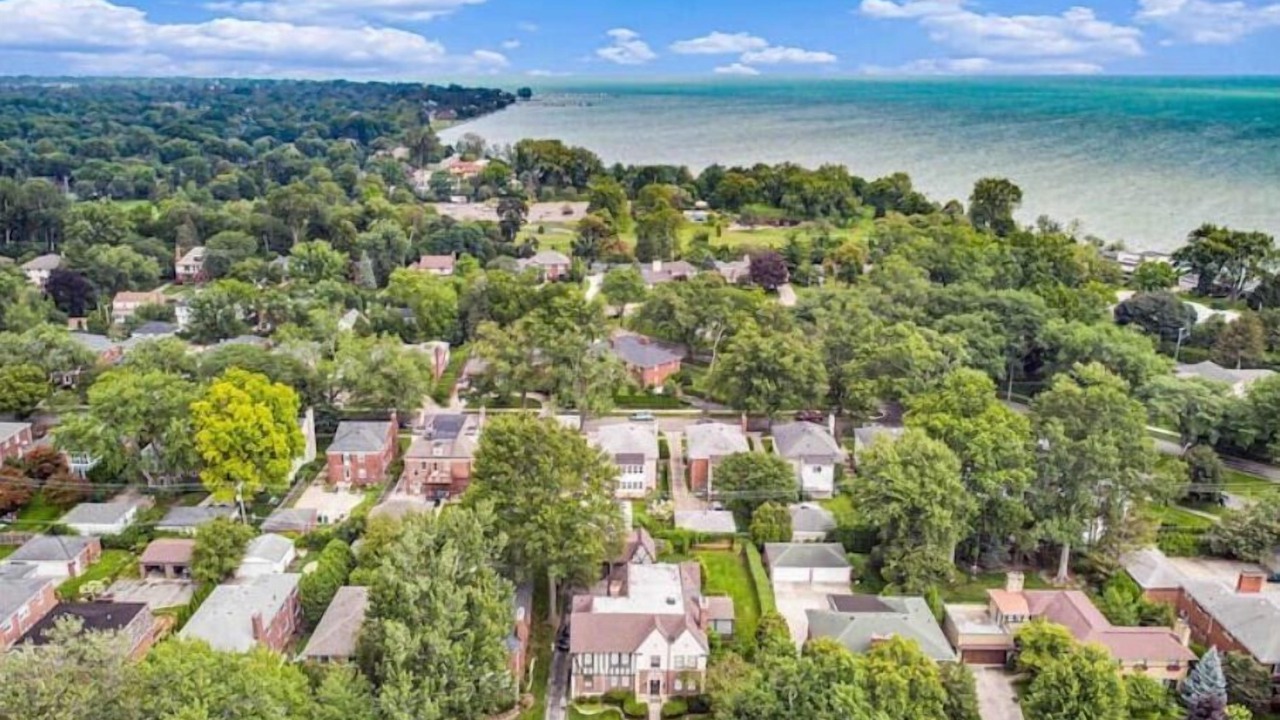 Photo of Outdoor in Grosse Pointe