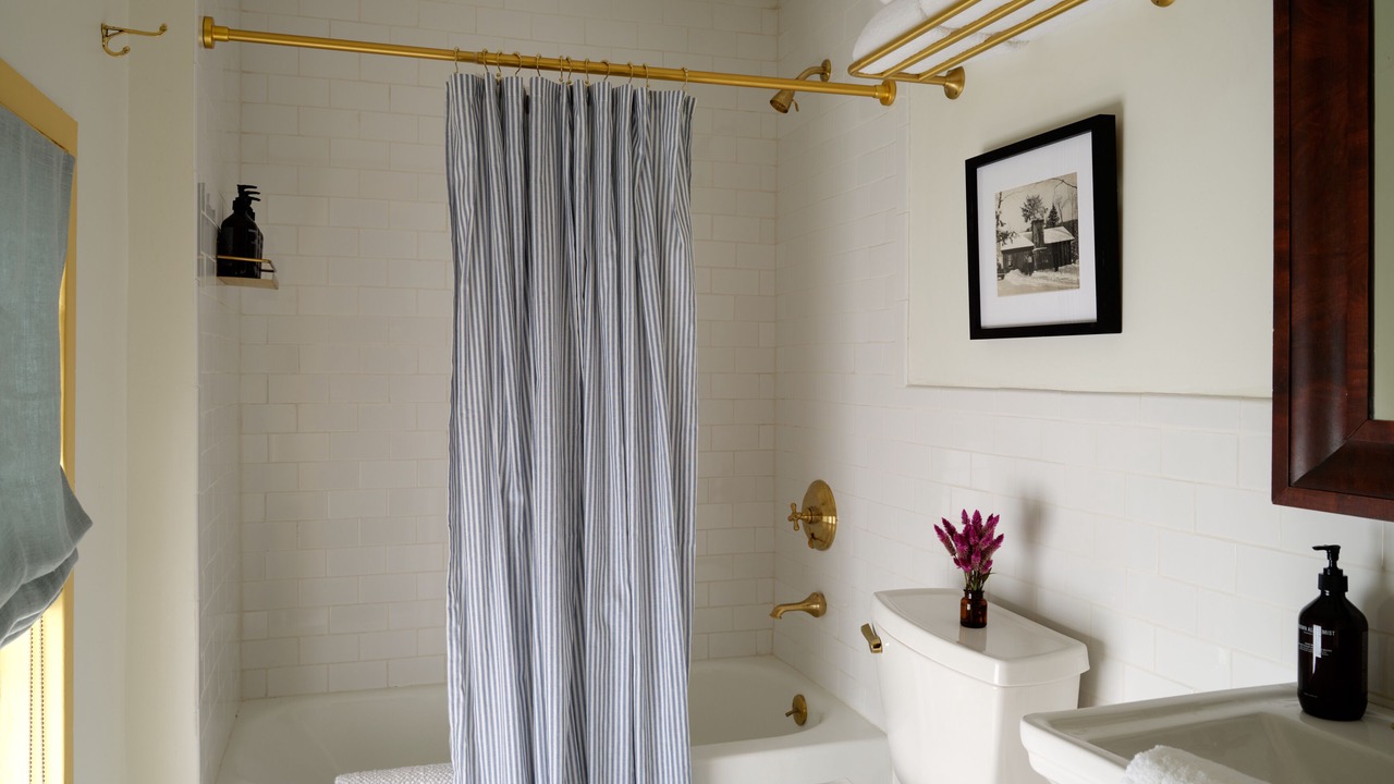 Photo of Bathroom in Center Lovell