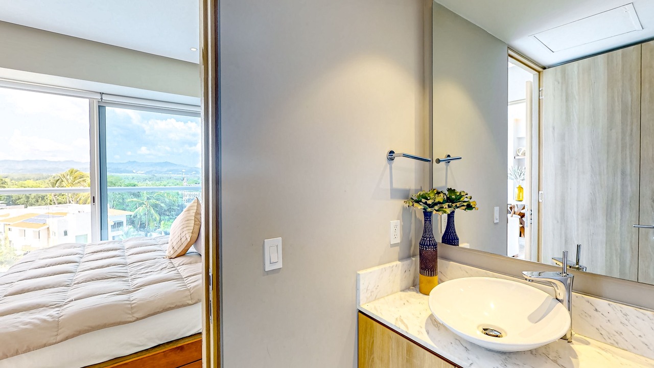 Photo of Bathroom in Flamingos