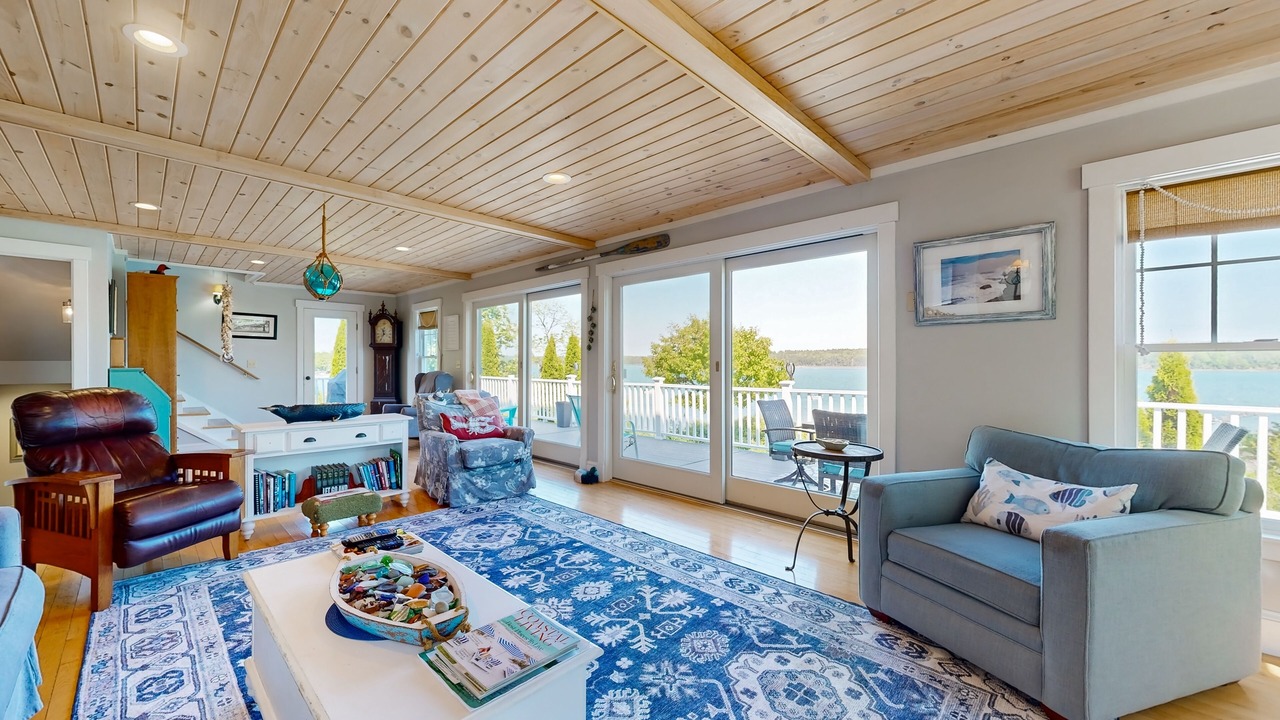 Photo of Livingroom in Harpswell