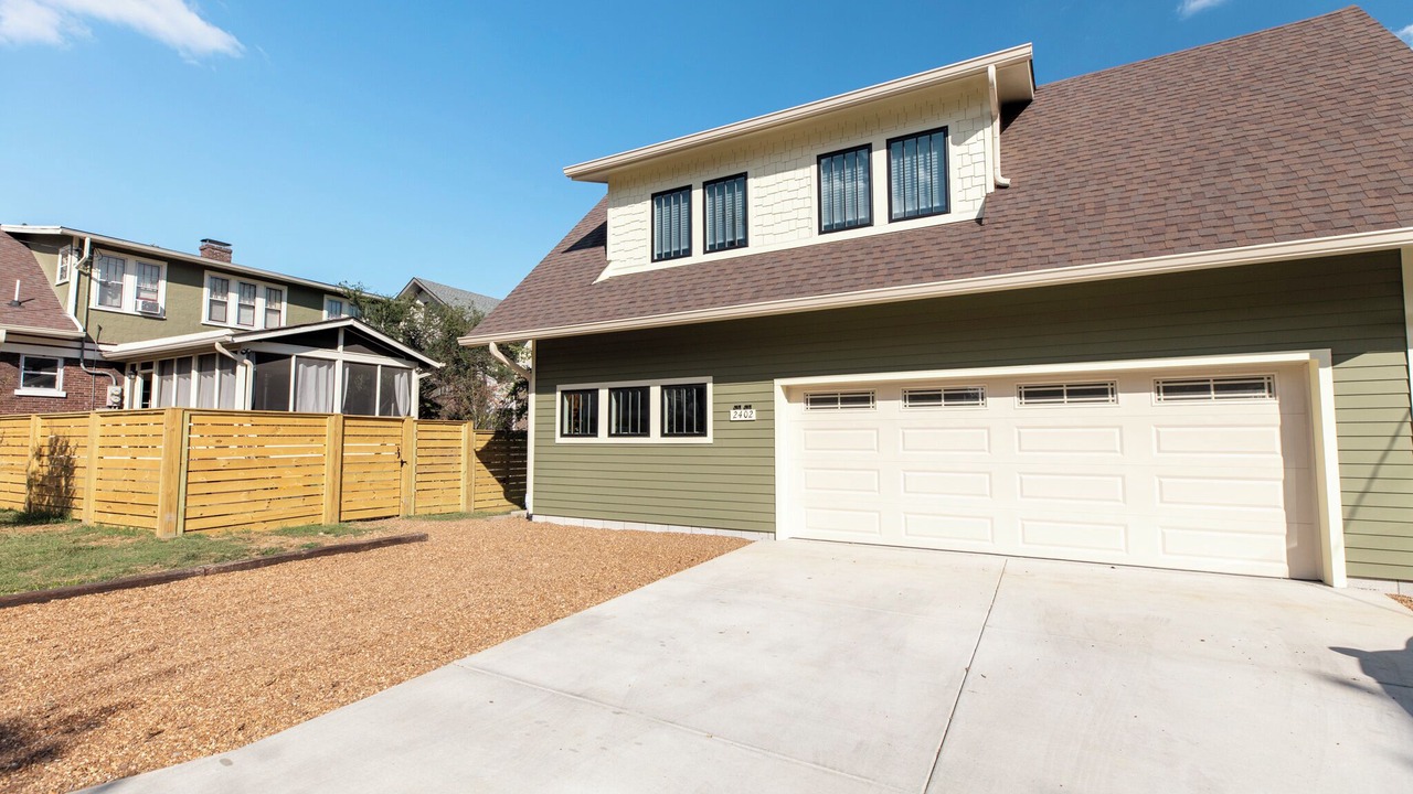 Photo of Outdoor in Belmont - Hillsboro
