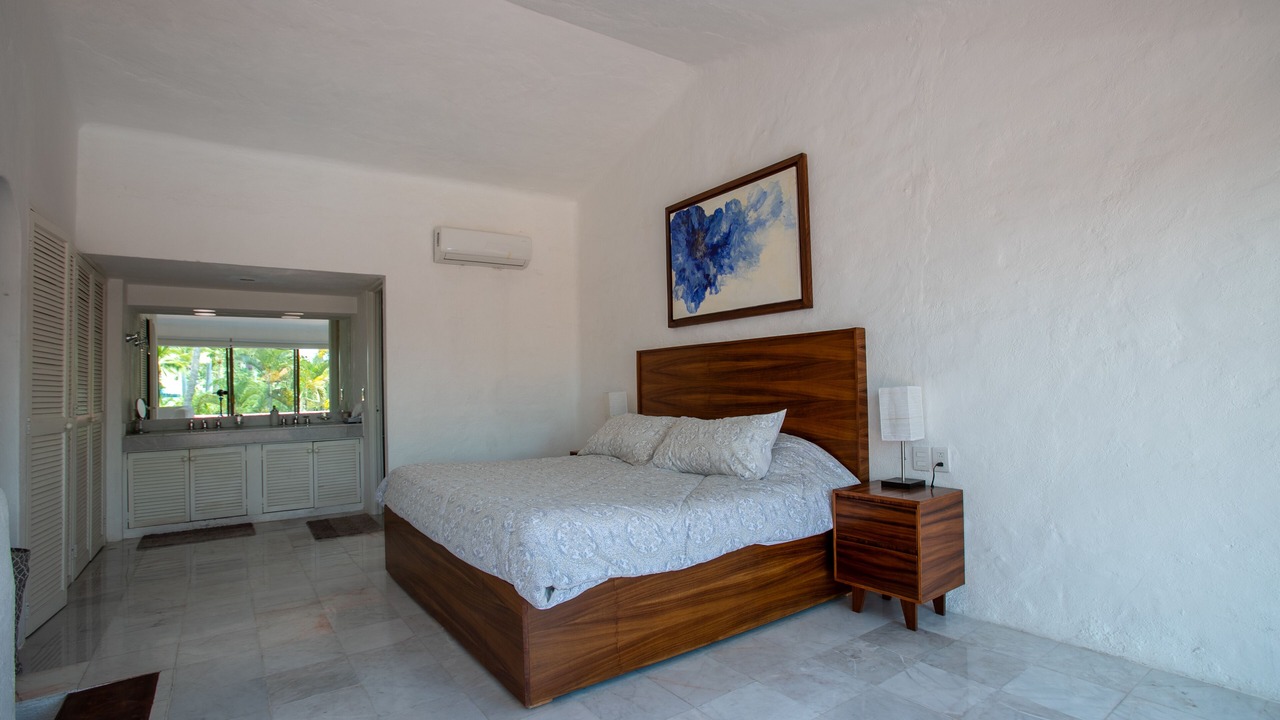 Photo of Bedroom in Isla Iguana