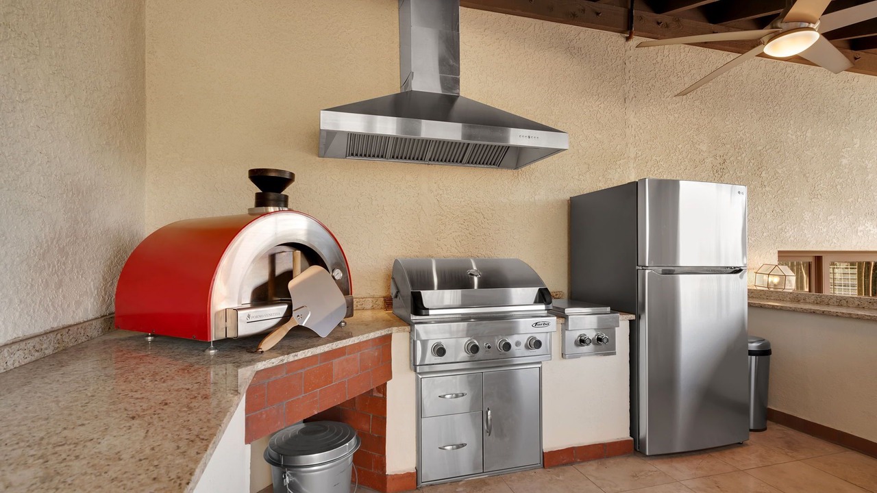 Photo of Kitchen in Oracle Foothills Estates