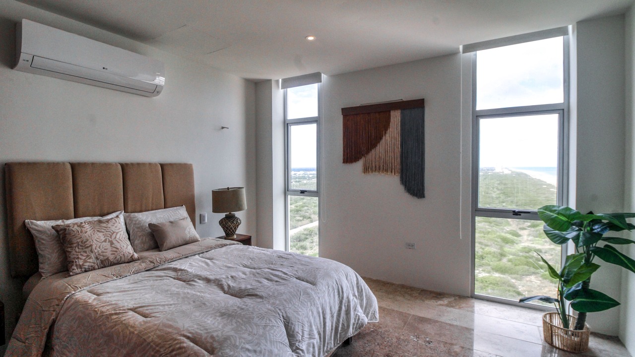 Photo of Bedroom in Miramar