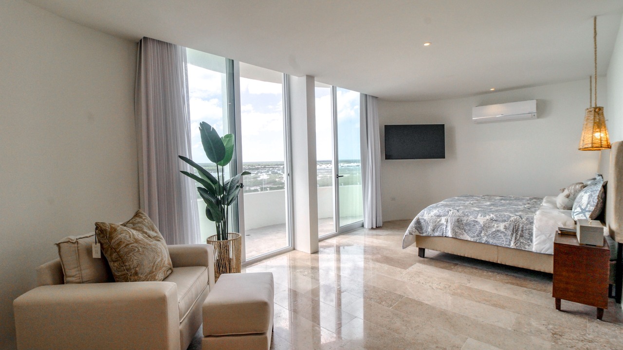 Photo of Bedroom in Miramar