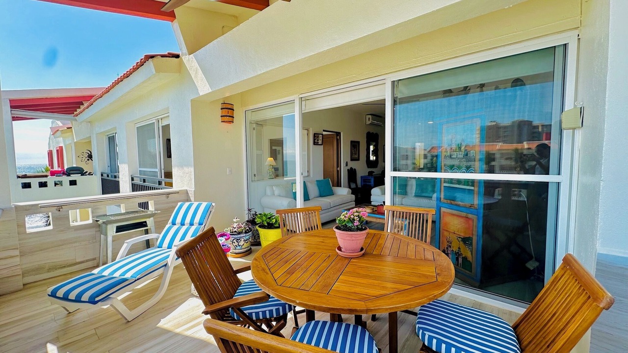 Photo of Outdoor in Flamingos