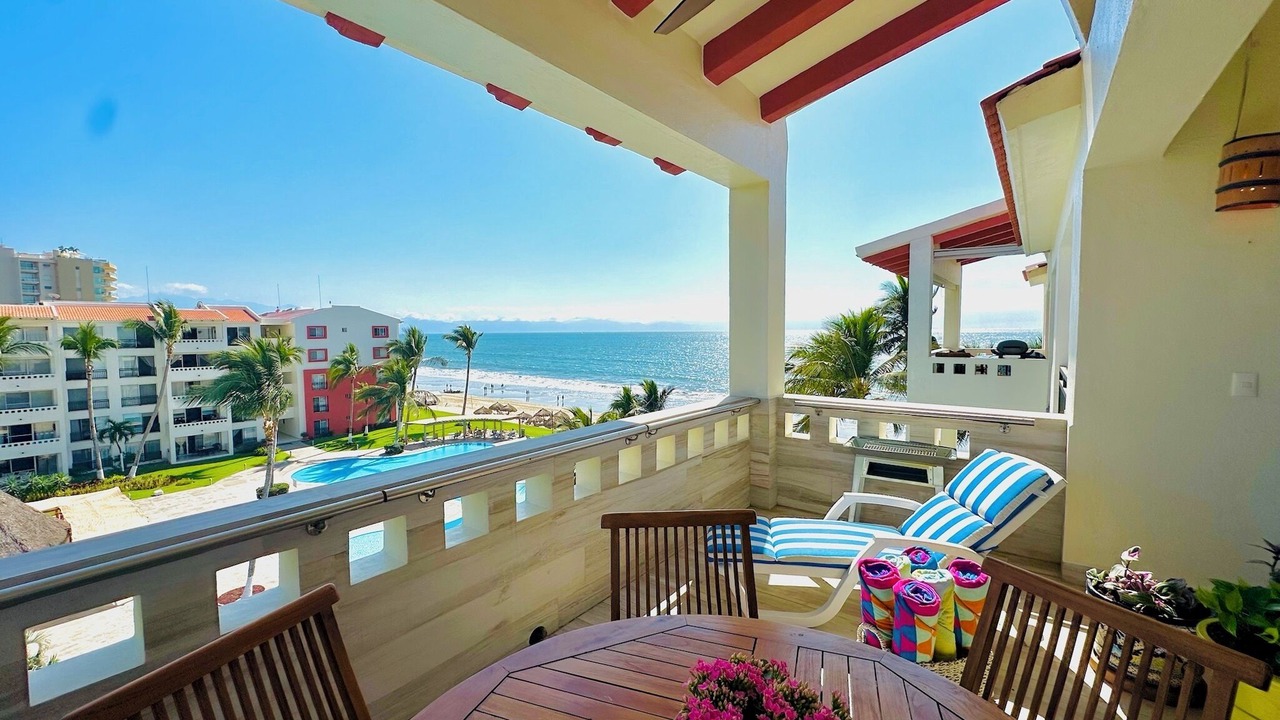 Photo of Outdoor in Flamingos