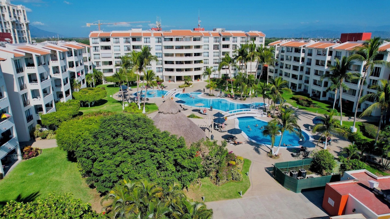 Photo of Outdoor in Flamingos