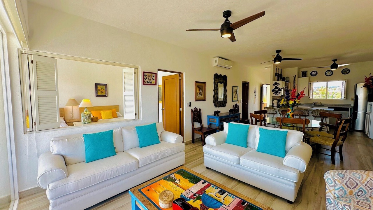 Photo of Livingroom in Flamingos