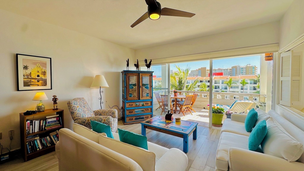 Photo of Livingroom in Flamingos