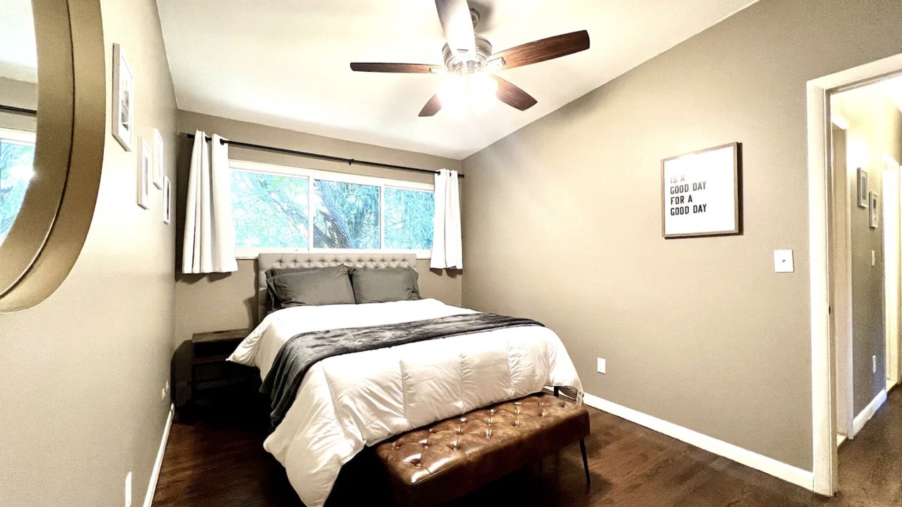 Photo of Bedroom in Old West Side