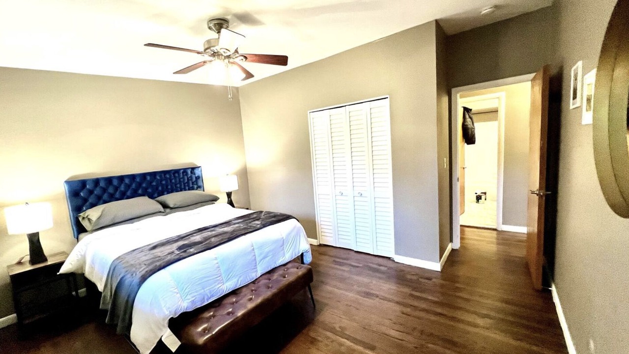 Photo of Bedroom in Old West Side