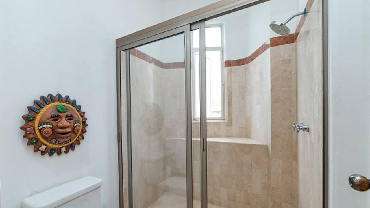 Photo of Bathroom in P Chahue