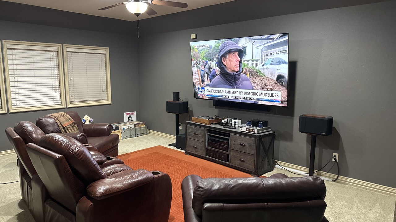 Photo of Livingroom in North Richland Hills