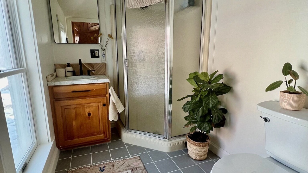 Photo of Bathroom in Pemaquid Beach