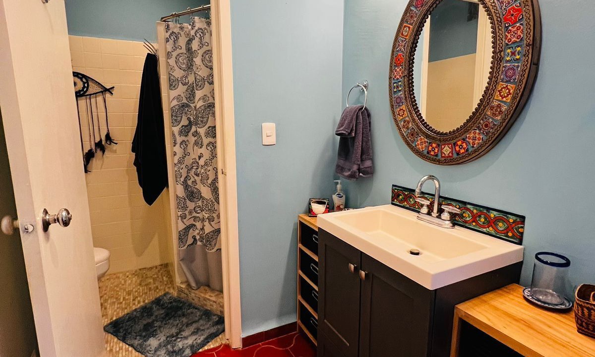 Photo of Bathroom in South Shore Hotel Area