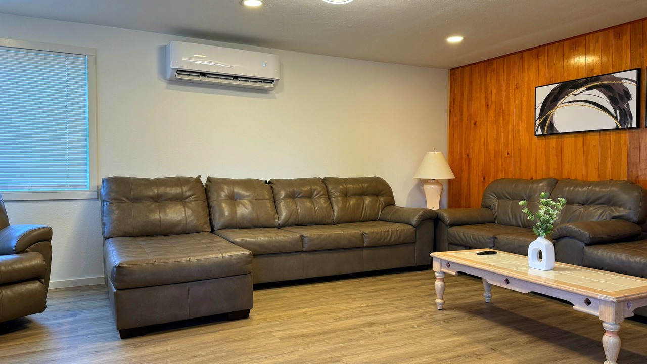 Photo of Livingroom in North Bend