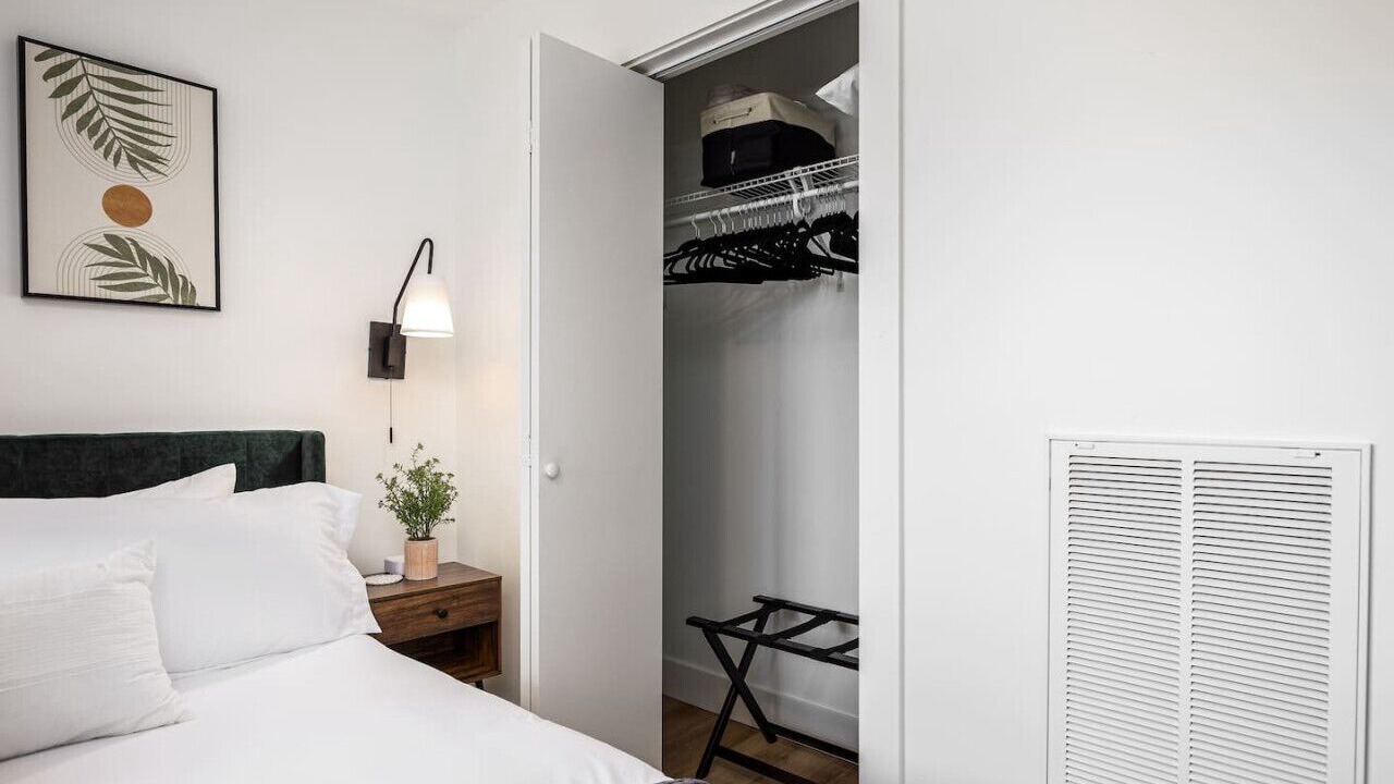 Photo of Bedroom in Hillsboro Village